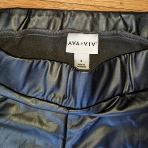 Faux leather leggings